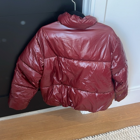 Target A new day red reflective coat - Picture 2 of 3